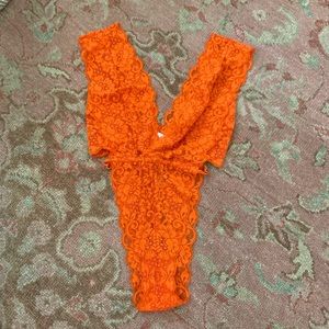 Free People bodysuit🧡